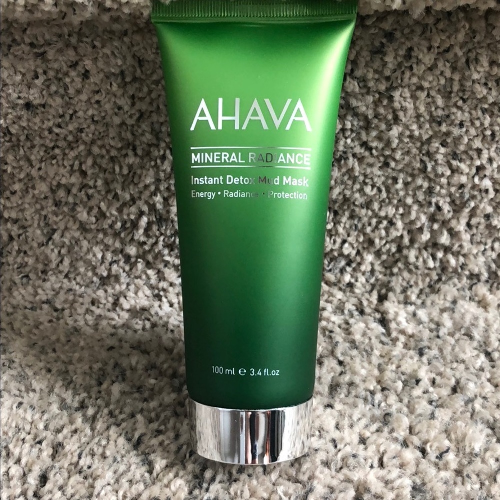 New Ahava Instant Detox Mud Mask